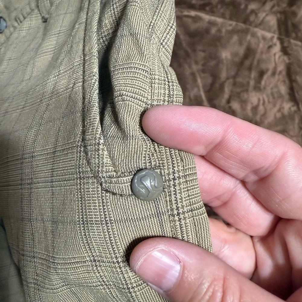 lululemon athletica Beige Flat Front Men Shorts